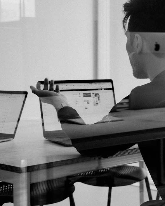 Tim PT Satu Sistem Inti memetakan alur data bersama klien
